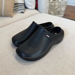 JEFFRICO Women Breathable Clogs Shoes, Black, Breast Cancer Awareness Sz 10 NWOT